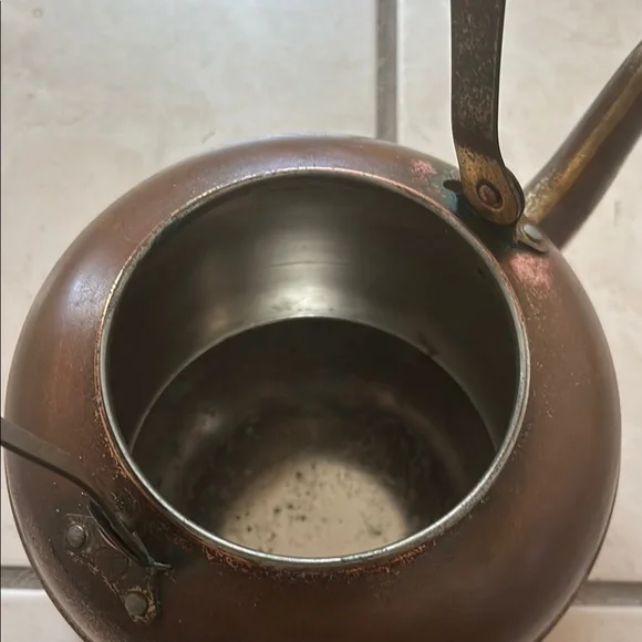 Others Follow Copper and Brass Tea Kettle - Picture 8 of 11